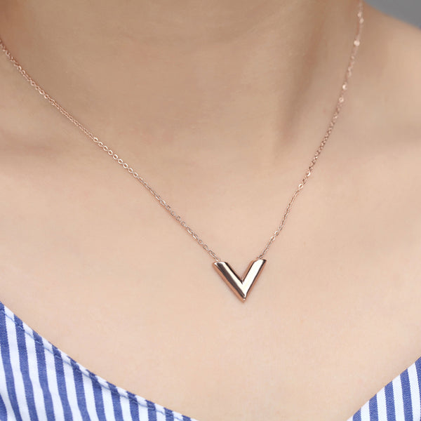 Lovely V Pendant Necklace